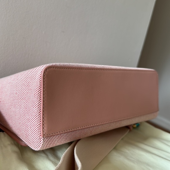 Burberry Horseferry Note Crossbody - Picture 11 of 14